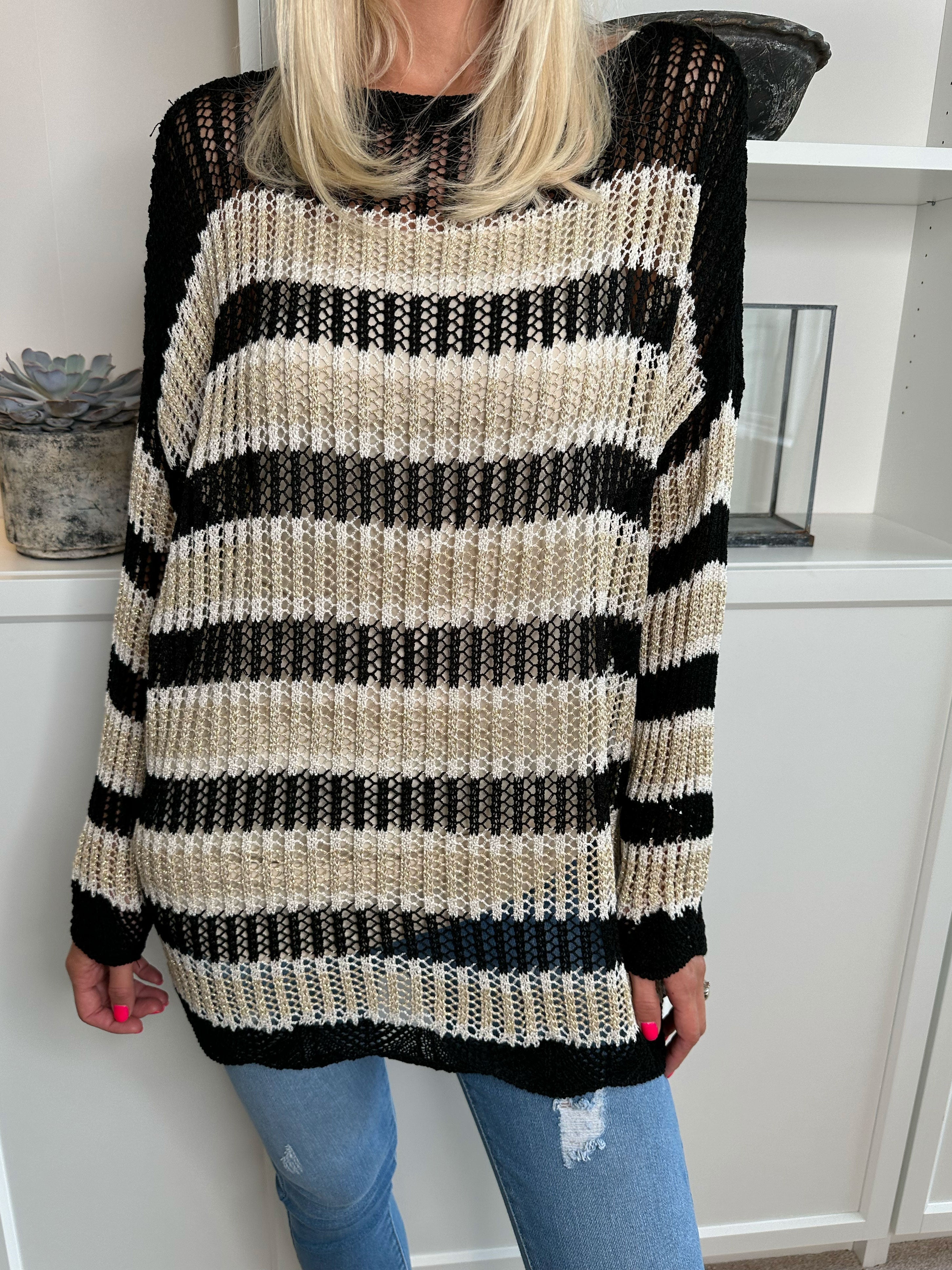 Ania - Randig stickad blus med hål